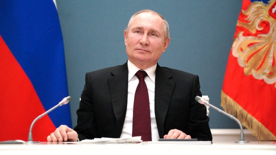 МК: Соединенные Штаты Америки устроили подкоп под президента России Владимира Путина