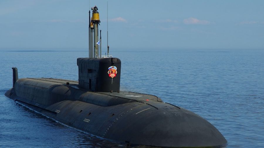 Атомная подлодка "Князь Олег" выполнила учения в Баренцевом море с применением торпед