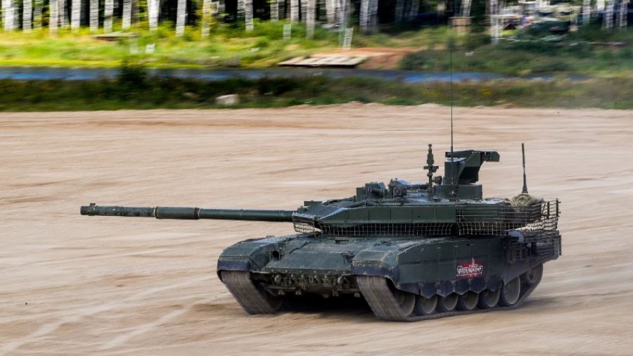Avia.pro: ВС РФ обнаружили под Харьковом уничтоженный танк Т-90 с оторванной башней