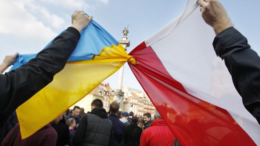 Кнутов: между Польшей и Украиной возникнет конфликт из-за контроля Варшавы