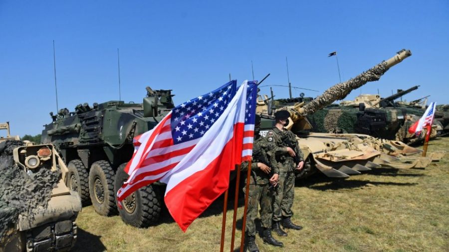 Эксперт Леонков рассказал чем опасны для России армии Польши и Румынии