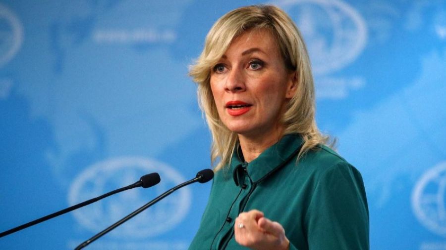 Захарова проинформировала, что удивлена решением Британии выслать украинских беженцев в Руанду