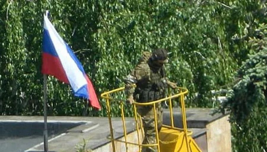ВО: Украинские боевики покинули Светлодарск, над городом поднят флаг РФ