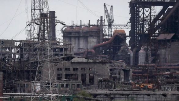 «СП»: Украина придумала ответ на сдачу в плен боевиков с завода «Азовсталь» в Мариуполе