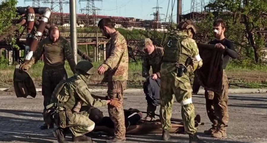Министр обороны РФ Шойгу впервые раскрыл детали пленения боевиков «Азова»* на «Азовстали»