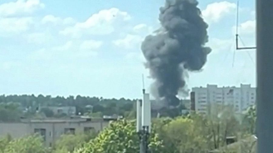 В URA.RU сообщили, что известно о крушении вертолетов и истребителей в Брянской области