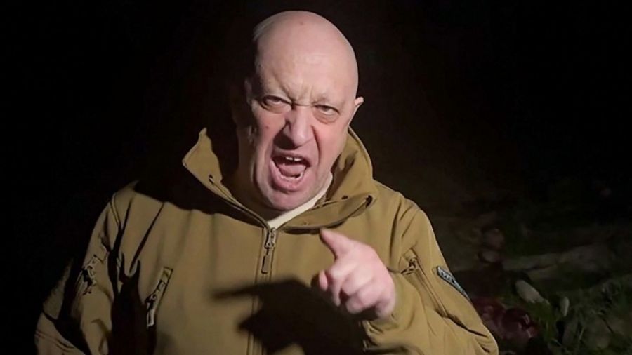 Пригожин: бойцы ЧВК "Вагнер" останутся на позициях в Артёмовске ещё несколько дней