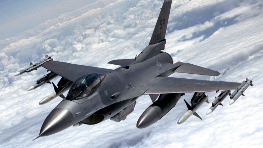 Эксперты спрогнозировали схемы расположения истребителей F-16 в зоне СВО на Украине
