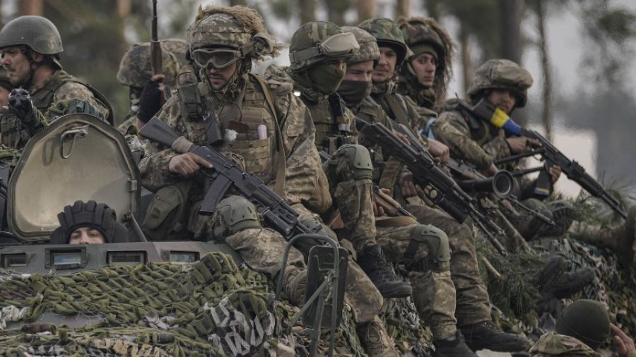 В «МК» допустили 2 сценария контрнаступления ВС Украины: с захватом русского города и без