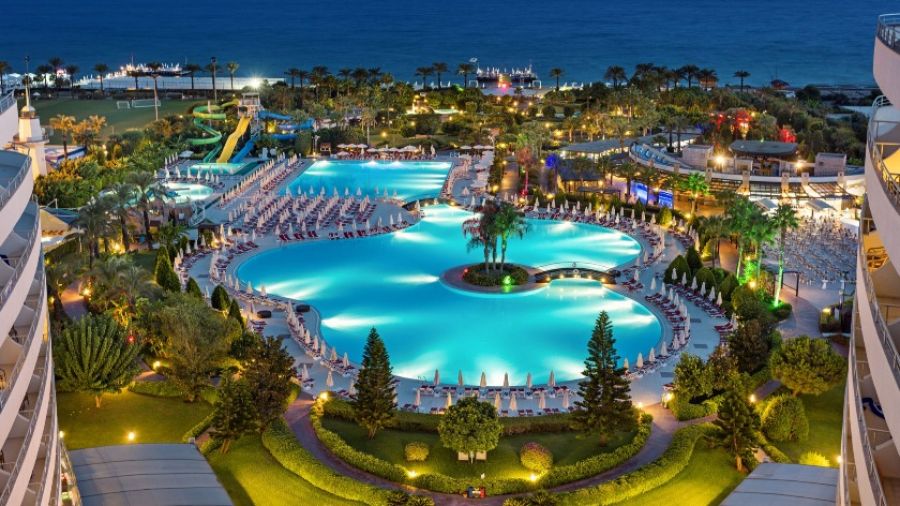 Россиян предостерегли от поездок в Стамбул, Анкару и Измир после выборов президента Турции