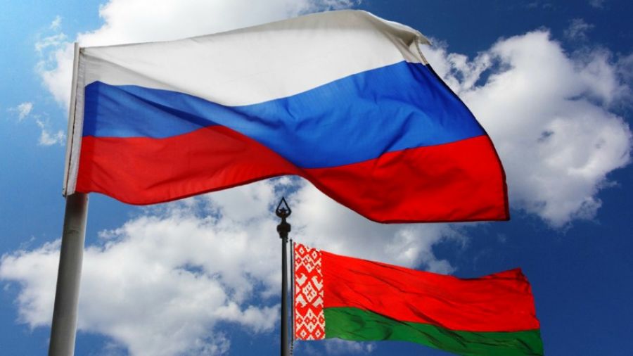 МК: Белоруссия начала закрывать ряд дорог на границе с Российской Федерацией