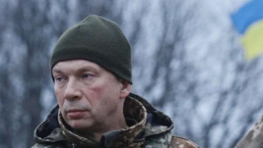 Киев хочет снять с должности командующего СВ ВСУ Сырского за провал наступления на Бахмут