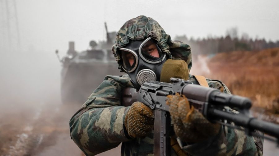 В Хмельницком работают патрули РХБЗ, на поражённом складе ВСУ могли находиться снаряды с обеднённым ураном