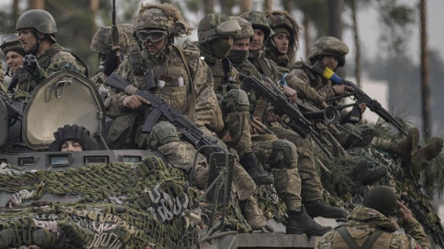 «МК»: Марочко заявил, что ВСУ наращивают группировку для удара по флангам сил ВС РФ в Артемовске