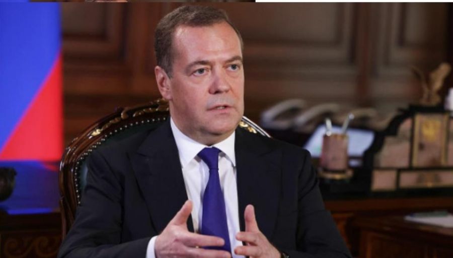 Медведев заявил, что Киев был столицей Руси - "к вопросу о том, что нужно возвращать"