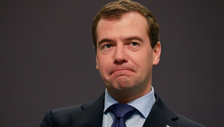 «Прилетело тётке по голове»: Медведев прокомментировал исчезновение поста Урсулы фон дер Ляйен о потерях ВСУ