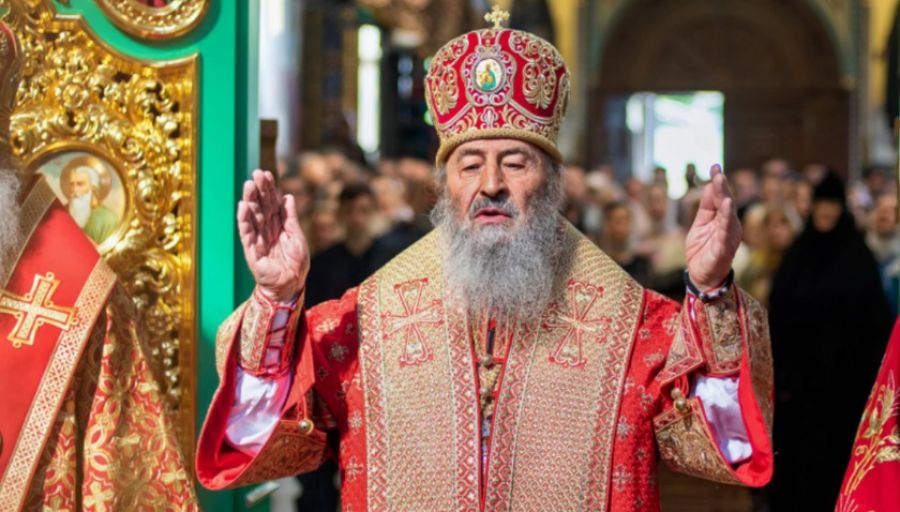 МК: Священники УПЦ после гонений на Украине начали «перекрашиваться»