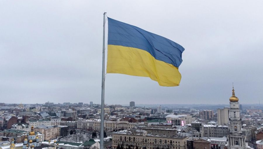 Появилось видео, на котором украинку за ложь о России в соцсетях не пустили в РФ