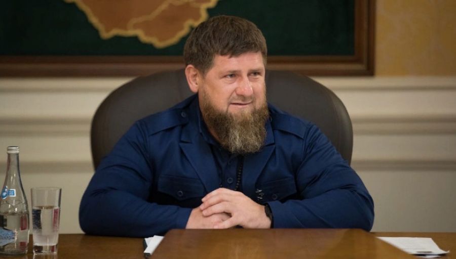 Кадыров поддержал решение Суровикина о выводе войск из Херсона вслед за Пригожиным