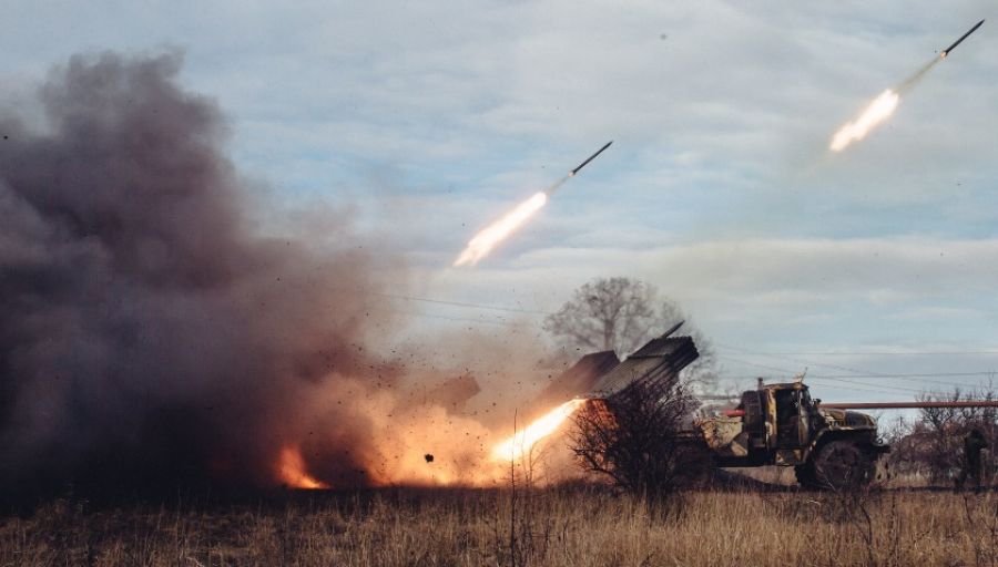 РИА Новости: Боец отряда «Крым» заявил, что артобстрелы ВСУ в плохую погоду снижаются