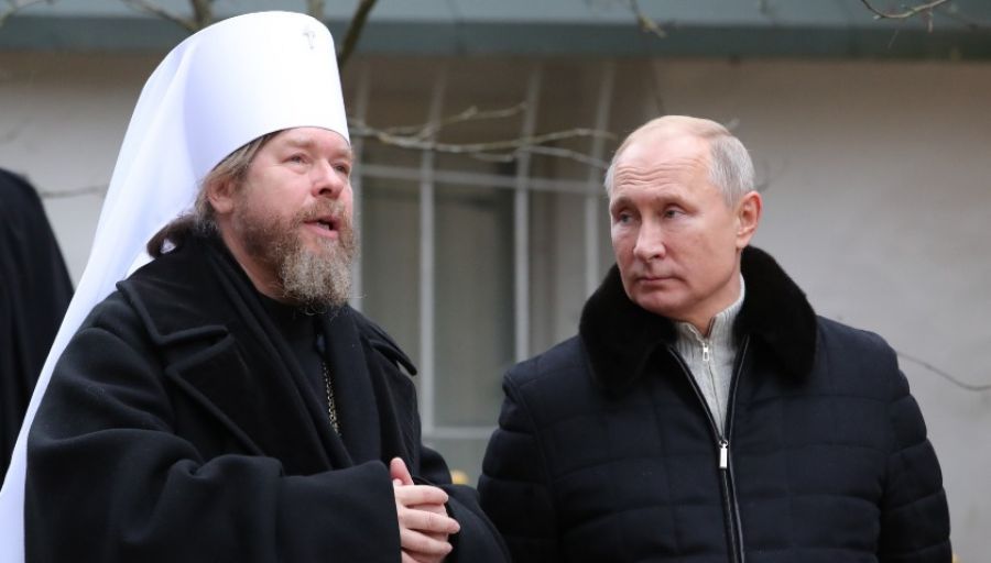 Митрополит Тихон заявил, что уехавшие из РФ деятели эстрады не являются «настоящими героями»