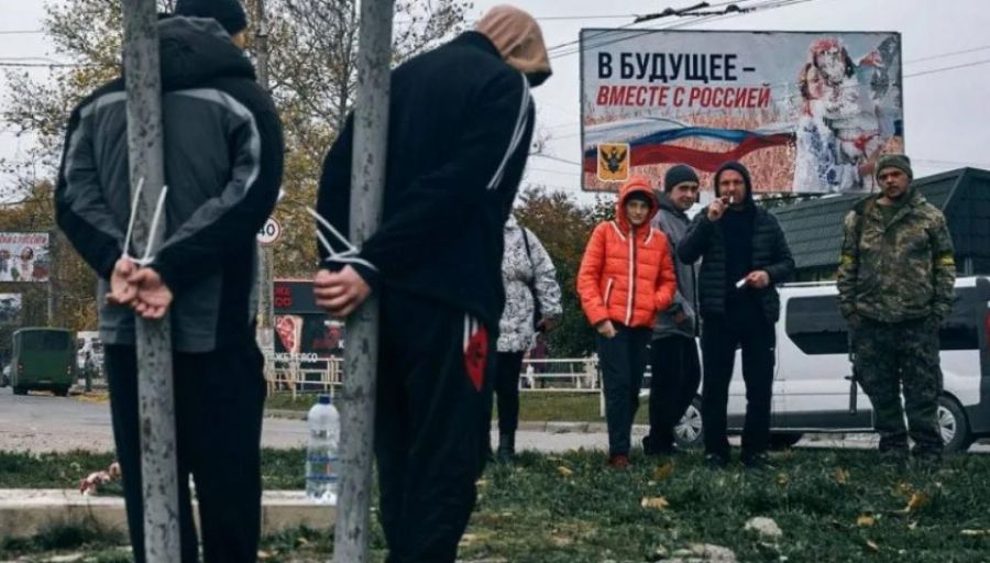 Украинские власти лишили аккредитации британских журналистов за репортажи о Херсоне