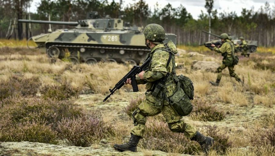 РВ: Храбрые бойцы 40 бригады морской пехоты ВС РФ без сна и покоя воюют на Украине