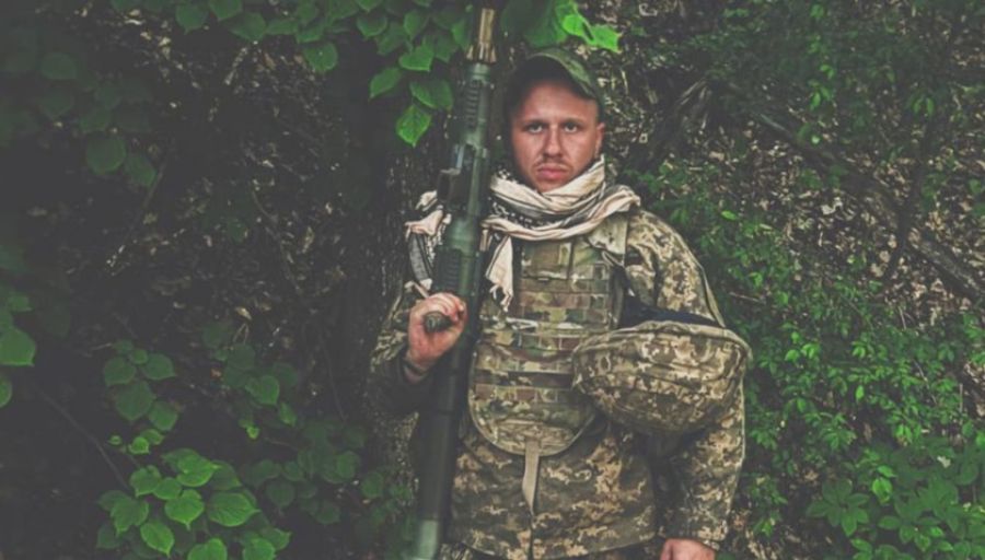 МК: На Украине погиб 23-летний наемник из США Скайлер Греггс