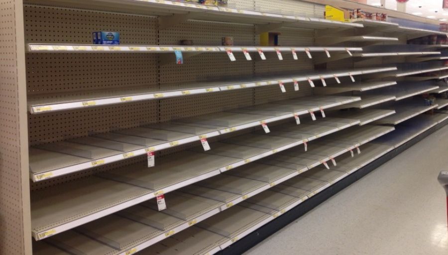 СМИ: на Украине в супермаркетах и магазинах пропал хлеб