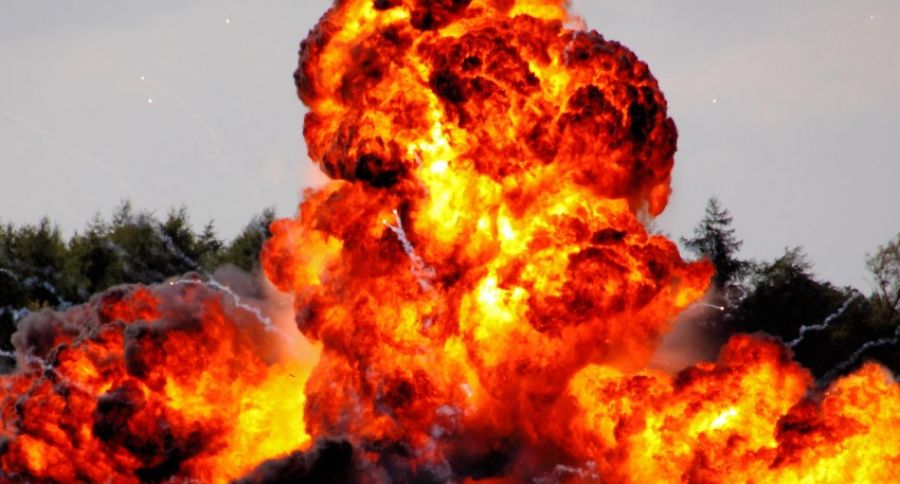 РВ: Военный ВСУ показал последствия ракетного удара ВС РФ по мосту в Харьковской области