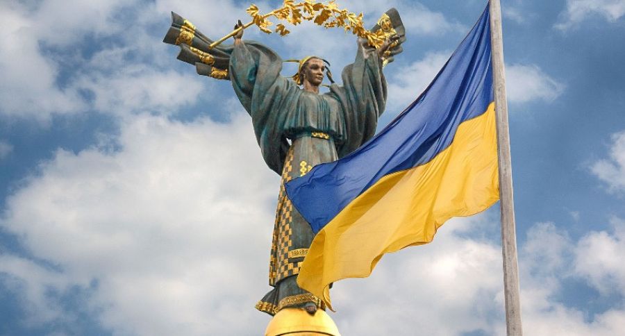 МК: Подоляк заявил о невозможности переселения жителей Киева