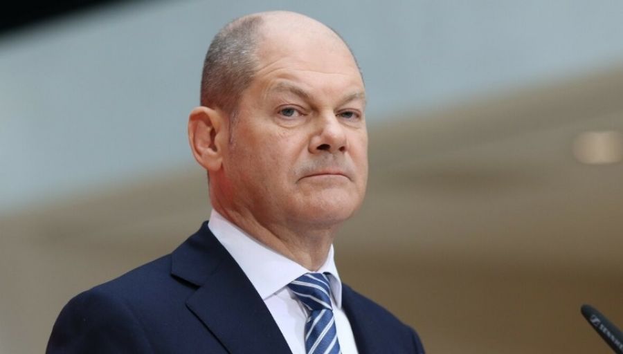 Шольц: «Неважно, чья ракета упала — виновата Россия»