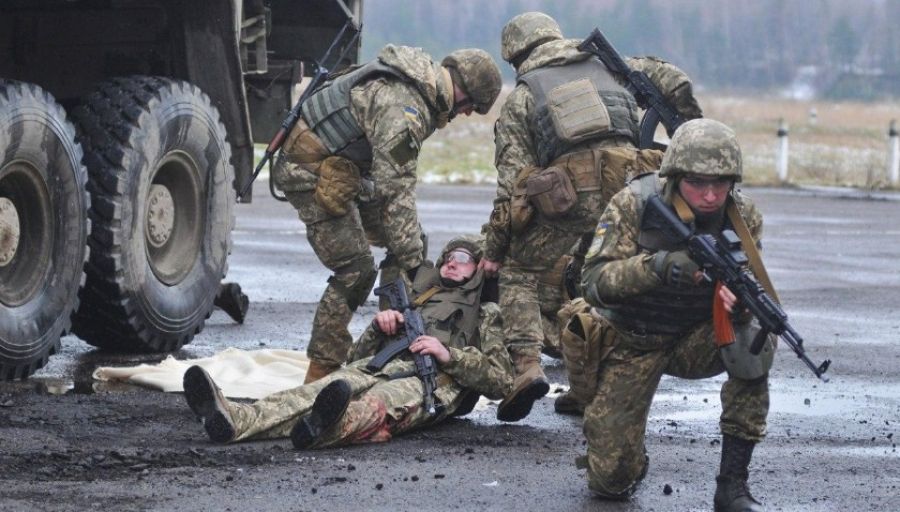 CNN: ВСУ под Бахмутом жалуются на отсутствие связи