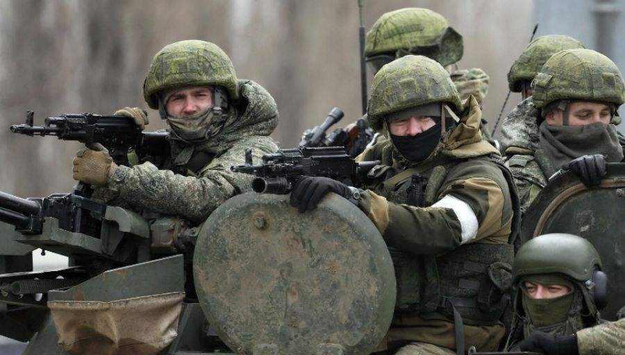 РВ: Бойцы 100-й отдельной мотострелковой бригады НМ ДНР наступают на Невельское