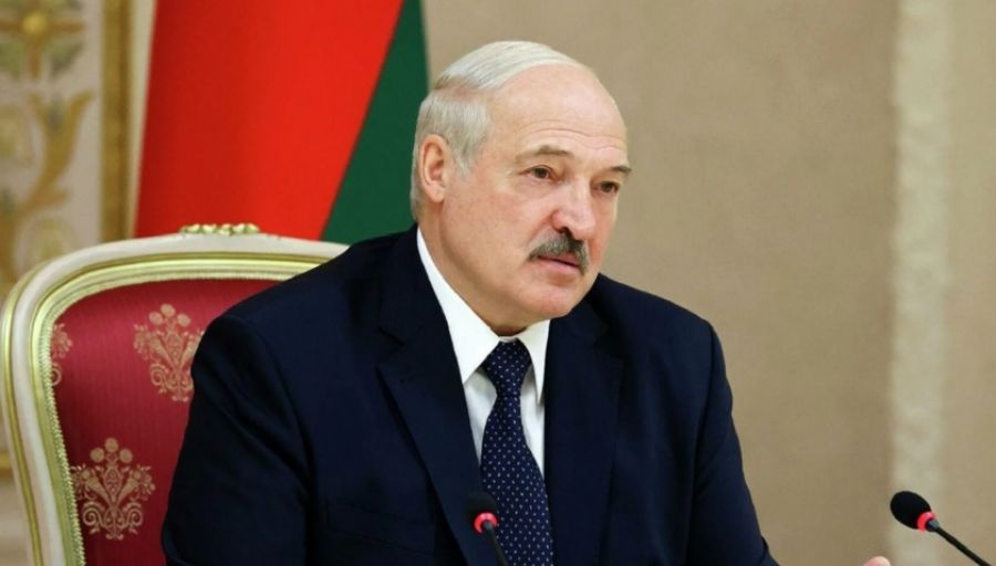 «МК»: Депутаты Европарламента приняли резолюцию о трибунале над президентом Лукашенко