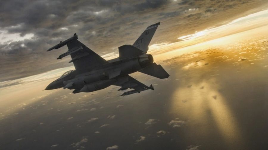 InfoBRICS: российские "Кинжалы" и "Искандеры" уничтожат авиабазы Украины с F-16