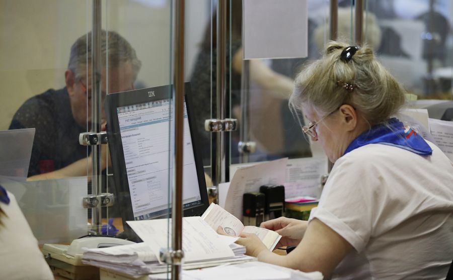 Пенсионеры РФ ожидают выплаты в 17 200 рублей с 19 ноября 2021 года
