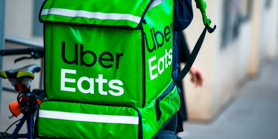 «Uber Eats» запустит доставку наркотиков в Канаде с целью борьбы с нелегальной торговлей