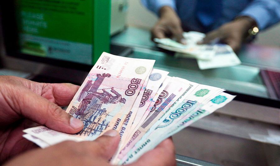 В России одобрили льготу в 13 тысяч в виде освобождения от налогов