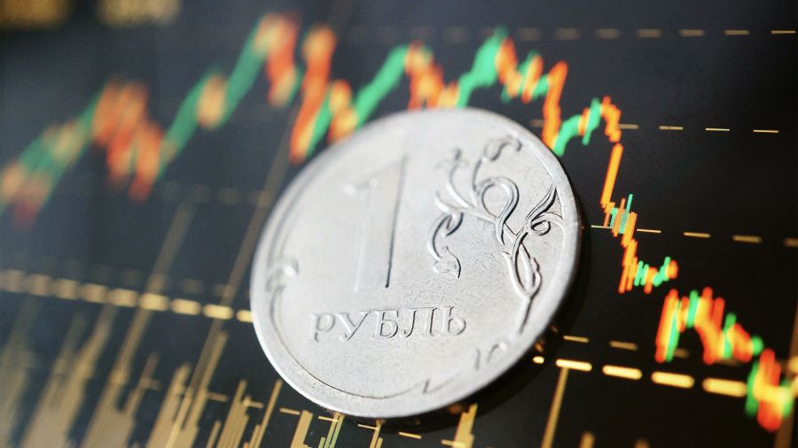 Экономист Андрей Лобода заявил о риске обвала рубля до Нового года
