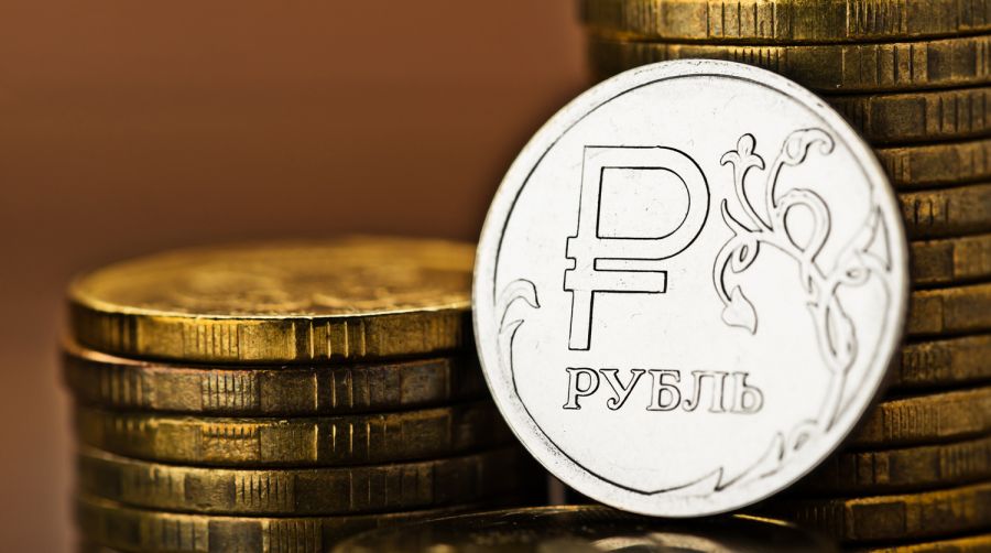 «Росбанк»: Рубль укрепится по отношению к евро и доллару в 2022 году
