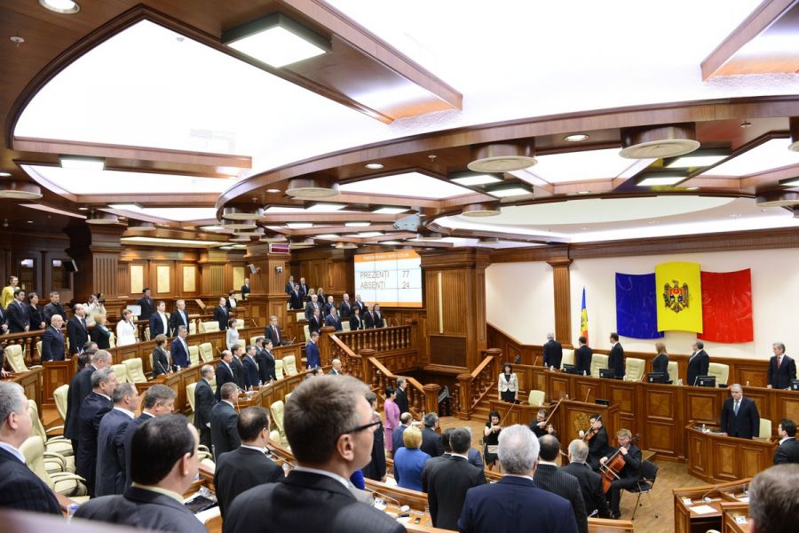 Парламент Молдавии одобрил выделение средств для выплаты долга «Газпрому»