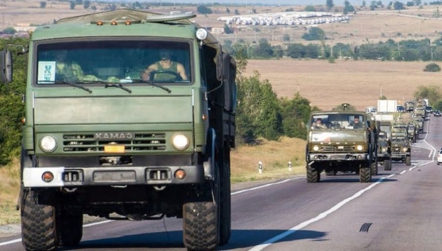 СП: Все для фронта — "Уралы", КамАЗы застряли и буксуют, в новых российских регионах дефицит