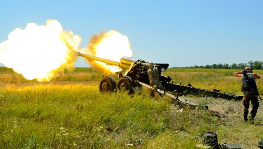 Российские военные одной САУ "Гиацинт-С" уничтожили батарею М777 из США