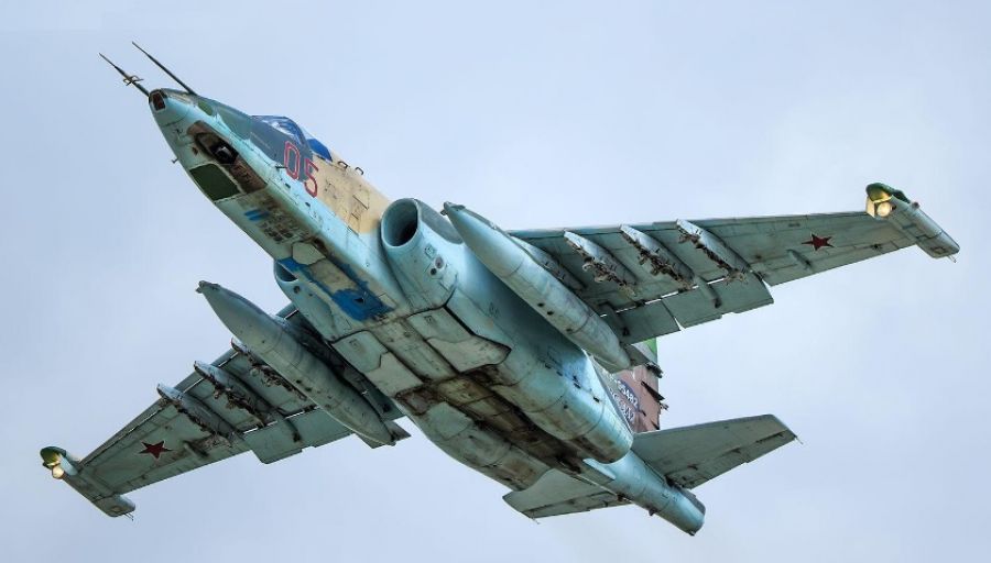В Сети появилось уникальное видео катапультирования лётчика российского штурмовика Су-25СМ