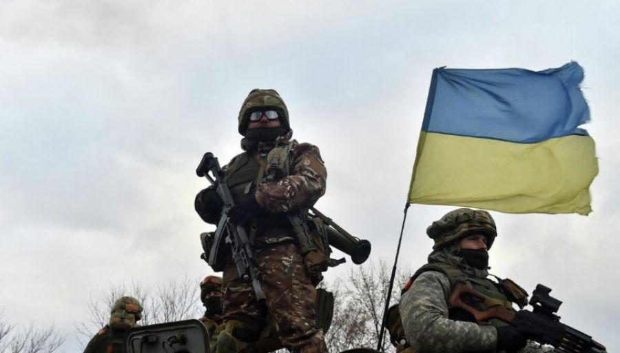 Ополченец НМ ДНР: ВС Украины оснащаются высокотехнологичным экспериментальным оружием НАТО