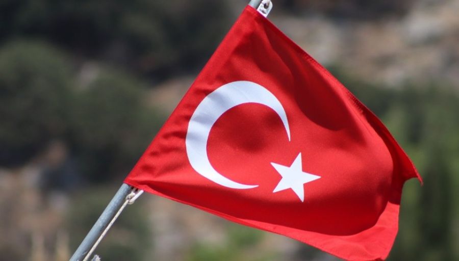 Автор Daily Sabah проинформировал, кого же осаждает Америка – Россию или Турцию