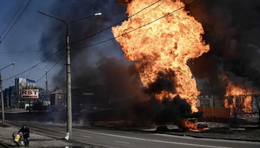 Мощный взрыв в центре Киева попал на видео
