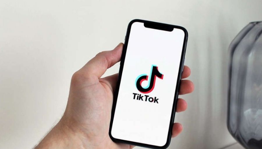 TikTok и Twitch оштрафованы за пропаганду ЛГБТ, приговора ожидает Wikimedia Foundation