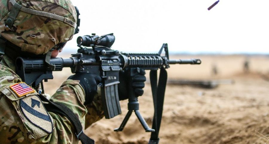 Спецслужбы Херсона нашли тайник сотрудника СБУ с вооружением и формой НАТО